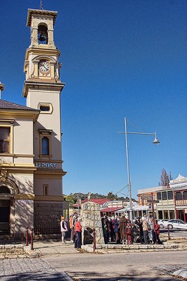 IMGP0662 Guided walk PO Web